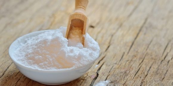 Soda bikarbona može da preporodi kožu i kosu