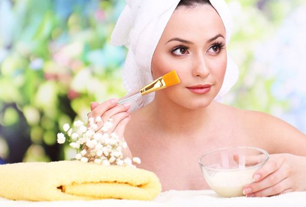 Prirodna maska protiv bubuljica i akni