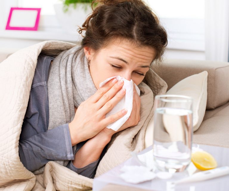 Evo kako da ostanete zdravi dok svi oko vas šmrcaju