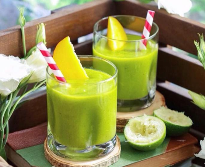 MULTIVITAMINSKA HRANA ZA VAŠU KOŽU: Smuti od KELJA je pravo rešenje!