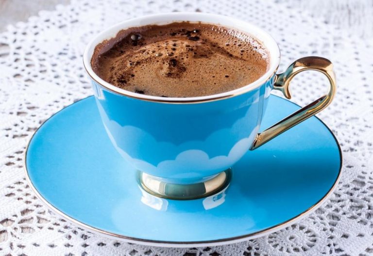 OD NERVOZE DO UMORA: jutarnja kafa više šteti nego što koristi